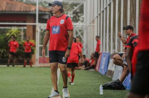 Leonardo Pipino será el director técnico de la Selección Sub-17 de Fútbol de Panamá para este torneo. Foto: Fepafut