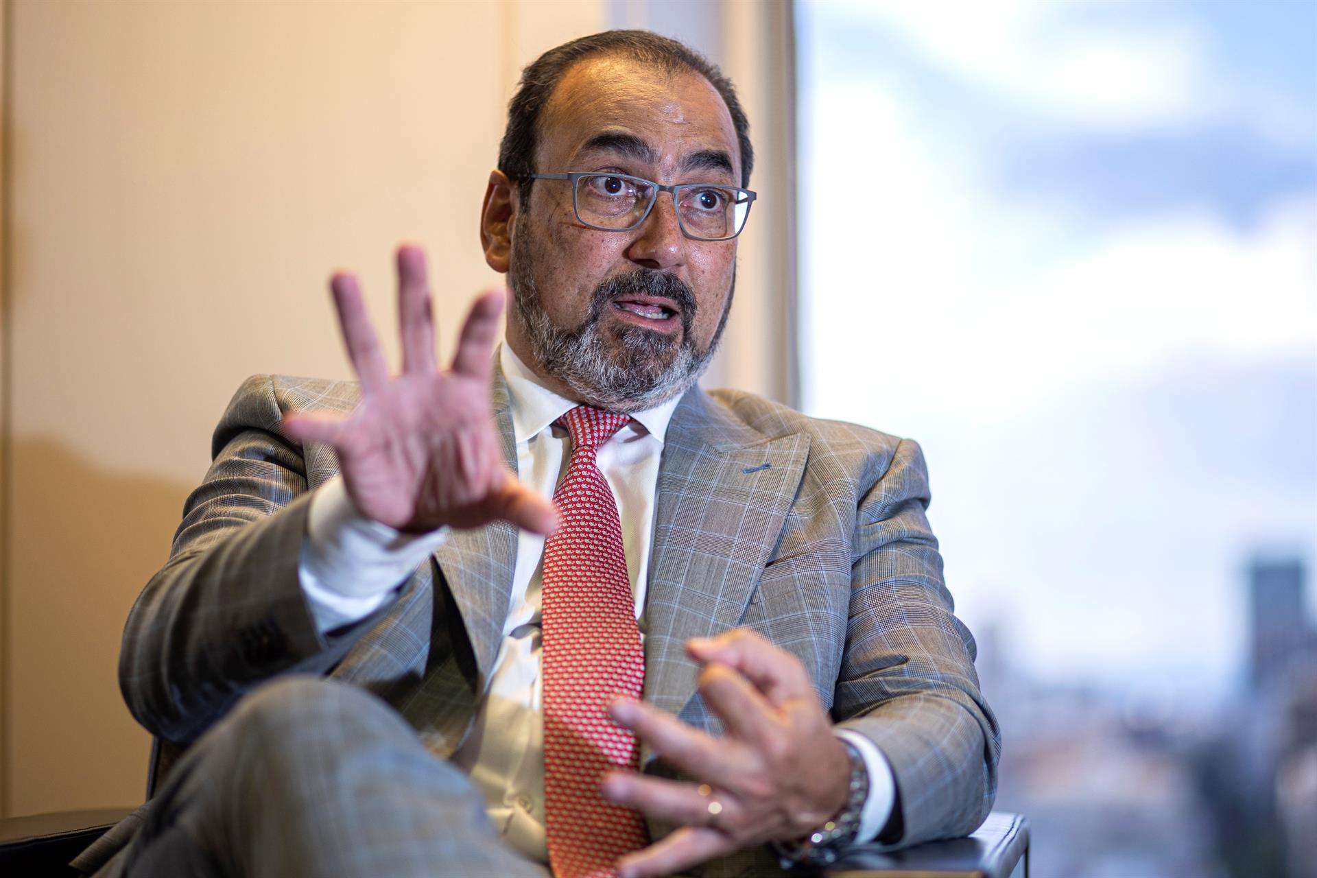 El presidente ejecutivo del Banco de Desarrollo de América Latina - CAF, Sergio Díaz Granado