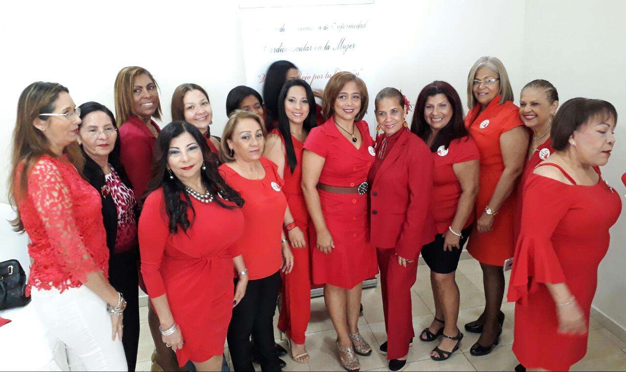 Damas de la Asociación Panameña de Mercadotecnia en Salud (Apames). Foto/Video: RobertCofla10