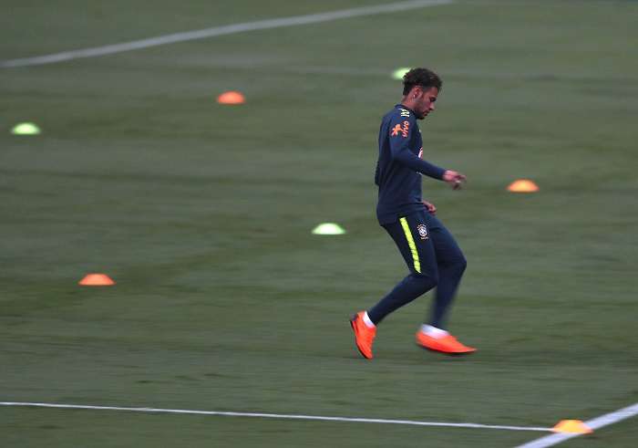 El atacante Neymar, estrella del PSG francés y de la selección brasileña. / EFE