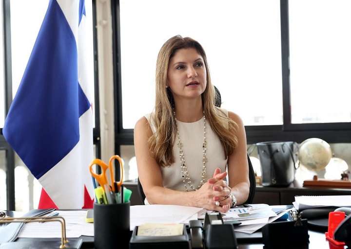 En la imagen la Canciller de Panamá, Erika Mouynes. 