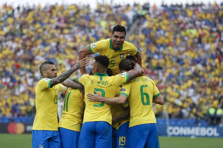 Casemiro anotó uno de los tantos de Brasil. Foto: AP