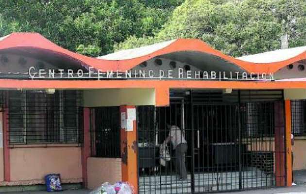 Centro Femenino de Rehabilitación (Cefere).