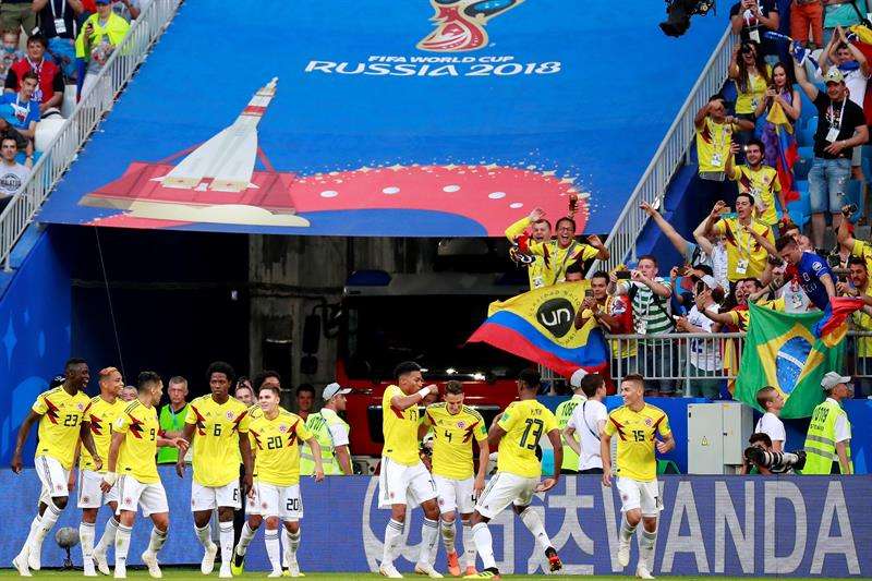 La selección de Colombia clasificó a los octavos de final con récord de dos victorias y una derrota. Foto EFE