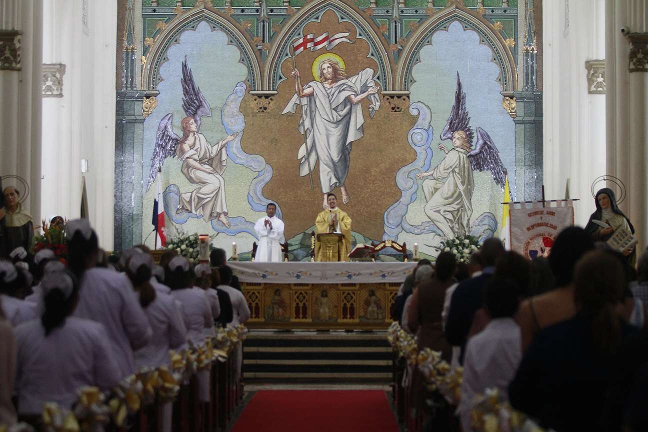 Eucaristía en la Iglesia del Carmen. Foto: Edwards Santos