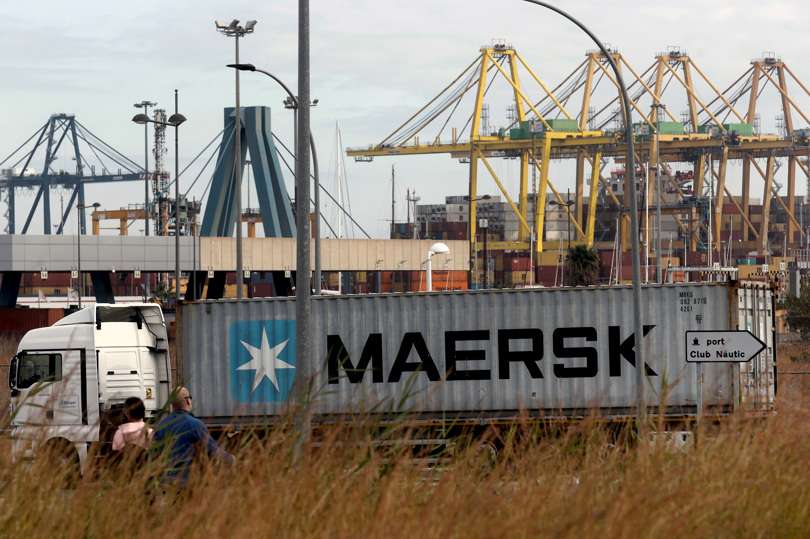 Un contenedor de Maersk, en el Puerto de Valencia, en una fotografía de archivo. EFE
