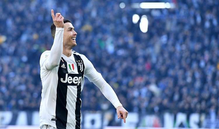 Cristiano Ronaldo celebra uno de sus goles. Foto: EFE