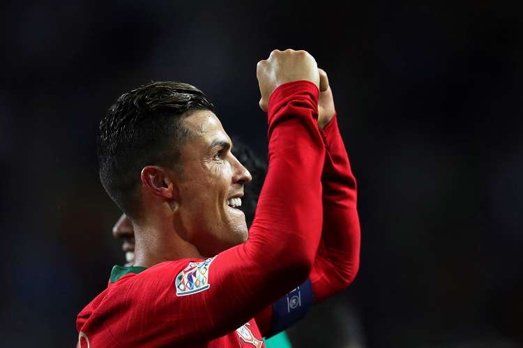 ORTO (PORTUGAL), 05/06/2019.- Cristiano Ronaldo de Portugal celebra después de anotar en el partido de la semifinal de la Liga de Naciones de la UEFA. Foto: EFE