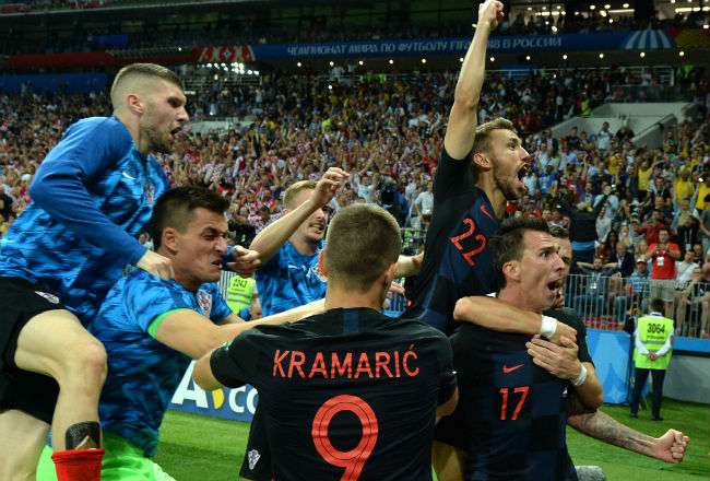 Los jugadores de Croacia celebran la victoria. Foto:EFE