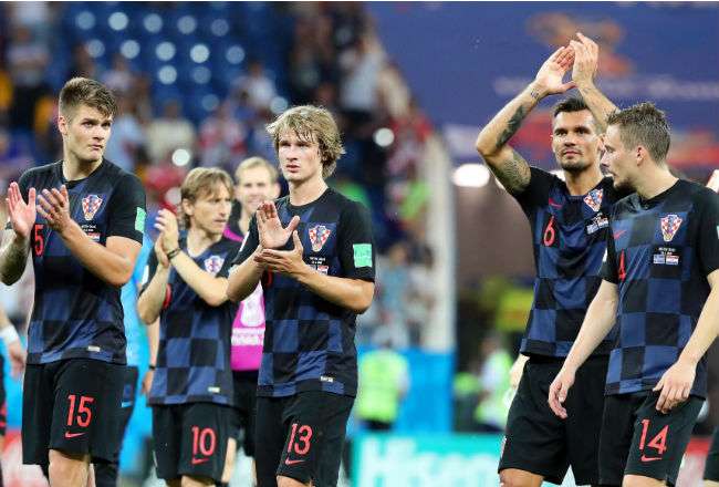 La selección de Croacia festeja su victoria sobre Islandia. Foto:EFE