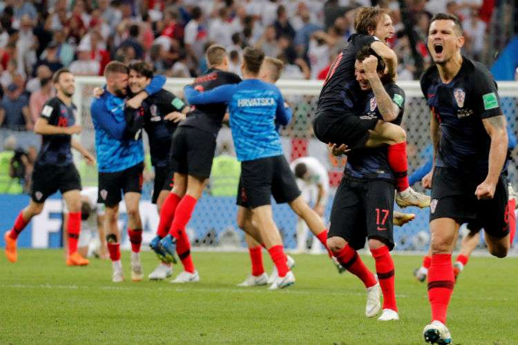 Jugadores de Croacia celebran el triunfo. Foto. AP