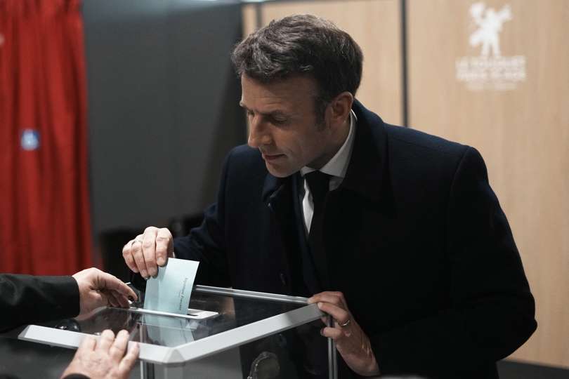 Emmanuel Macron, votó este domingo en Le Touquet. EFE