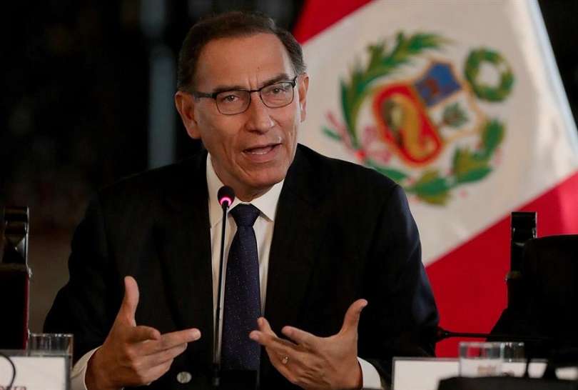 Fiscalía pide impedimento de salida del Perú para el expresidente Martín Vizcarra. EFE