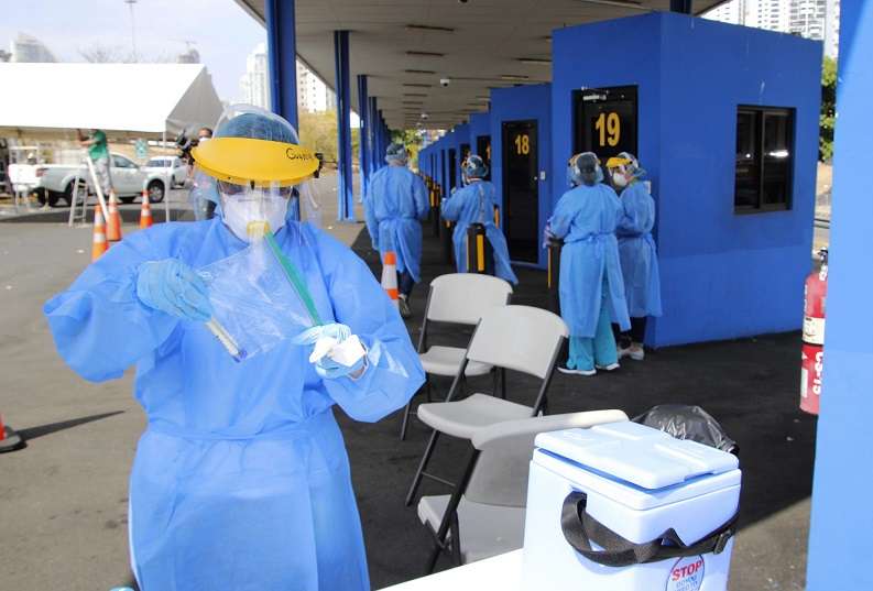 Pese a que las estadísticas reflejan que el virus de la Covid-19 está controlado, el Minsa invita a toda la población panameña a no bajar la guardia.