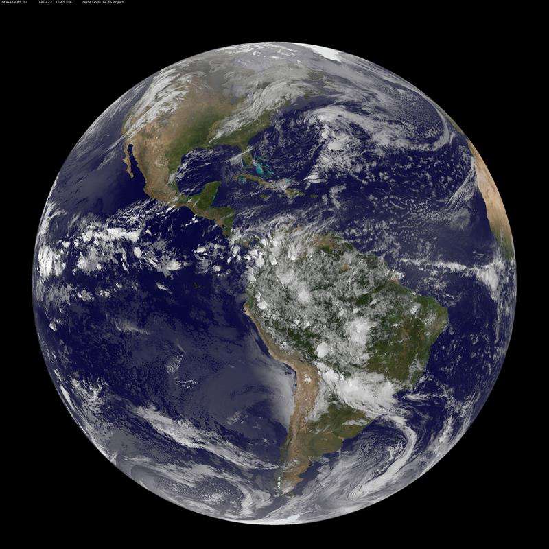 Vista de una imagen de satélite facilitada por la NASA y por la Administración Nacional para el Océano y la Atmósfera de EE.UU. (NOAA) del continente americano. EFEArchivo 