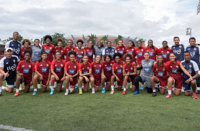 La Selección de Fútbol Femenina Mayor de Panamá. /Fepafut