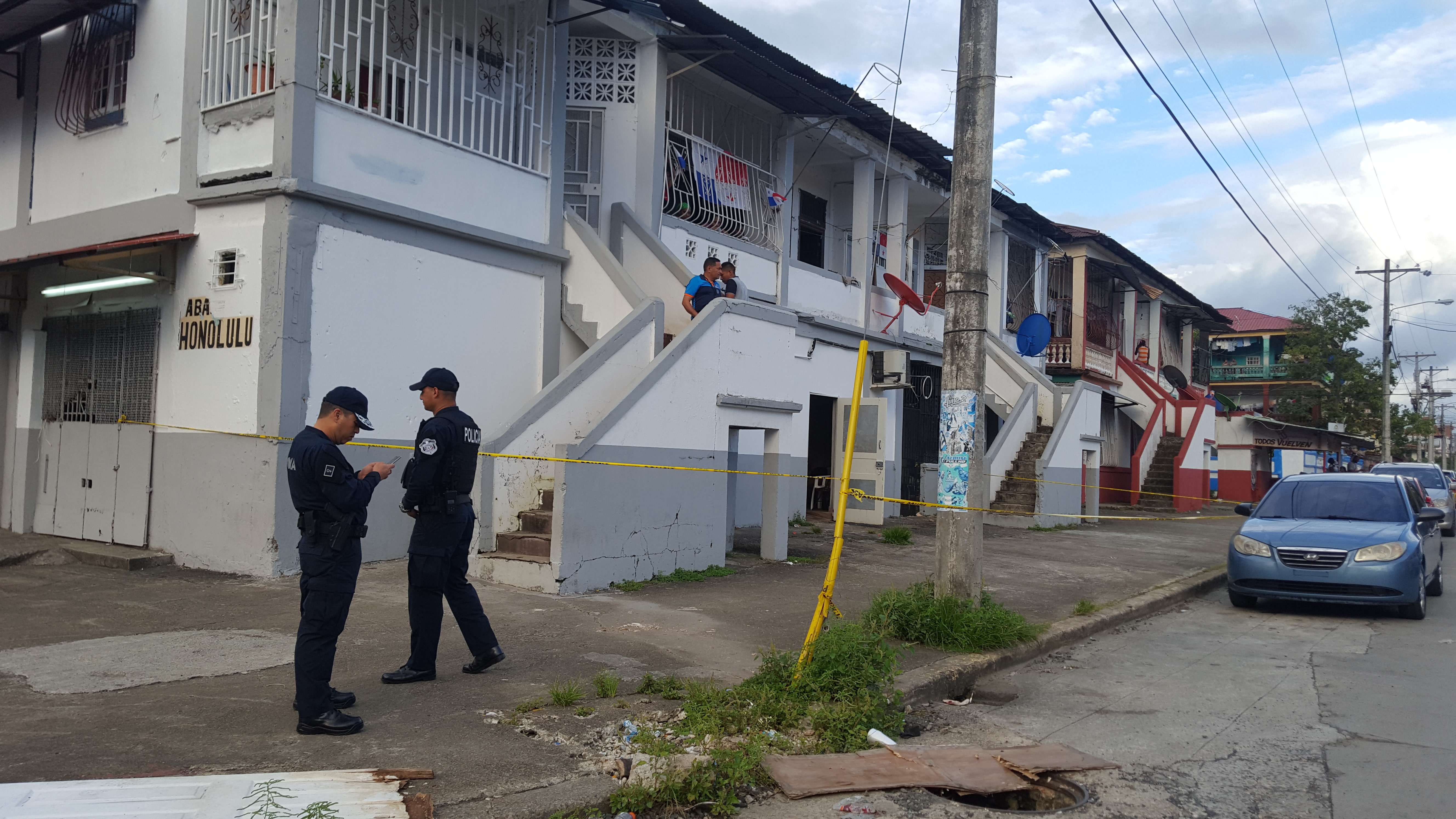 El Comisionado Alexis Muñoz, informó que la Policía Nacional se activó y se logró la captura de unos sospechosos. / Foto: Delfia Cortez