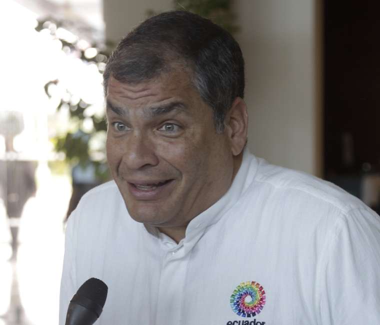 Rafael Correa se encuentra en Panamá.