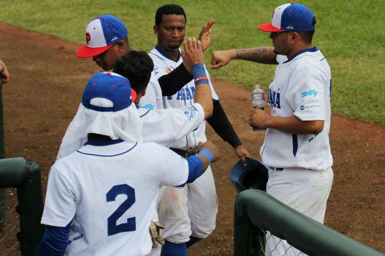 La selección de Béisbol de Panamá perdió 2-1 ante Nicaragua en el partido de la primera fase. Foto: Pandeportes/ Cortesía