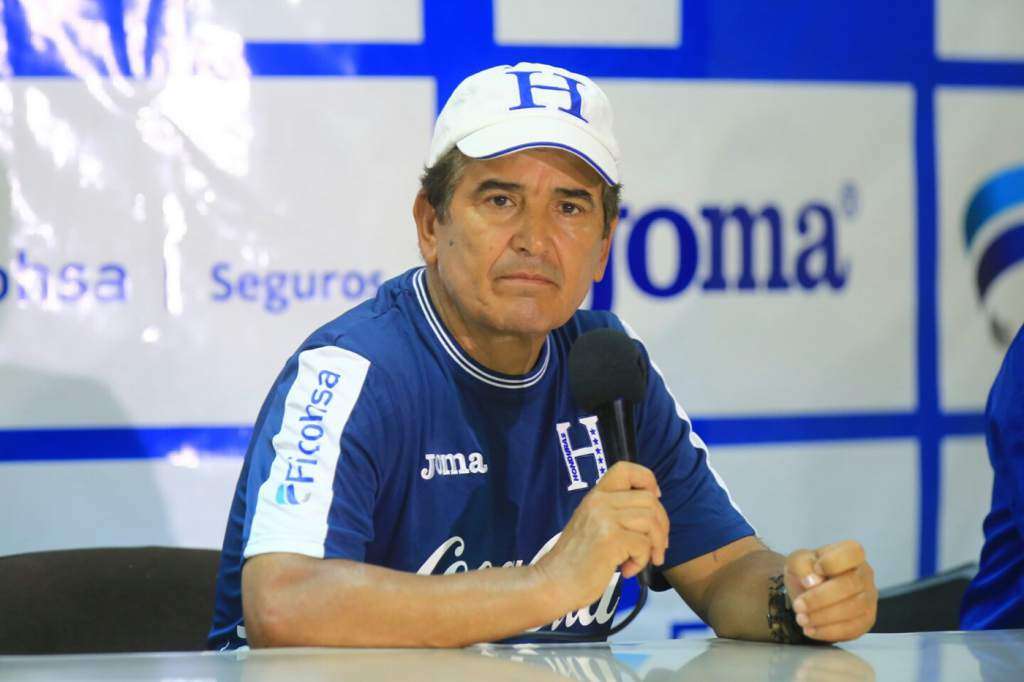 Jorge Luis Pinto fue el director de Honduras en las eliminatorias del Mundial Rusia 2018. Foto Cortesía
