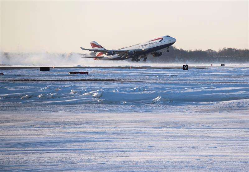 British airways 747 (BA238) sale del aeropuerto internacional de Logan en ruta al aeropuerto de Londres Heathrow en Boston, Massachusetts, EE. UU., El 6 de enero de 2018. EFE