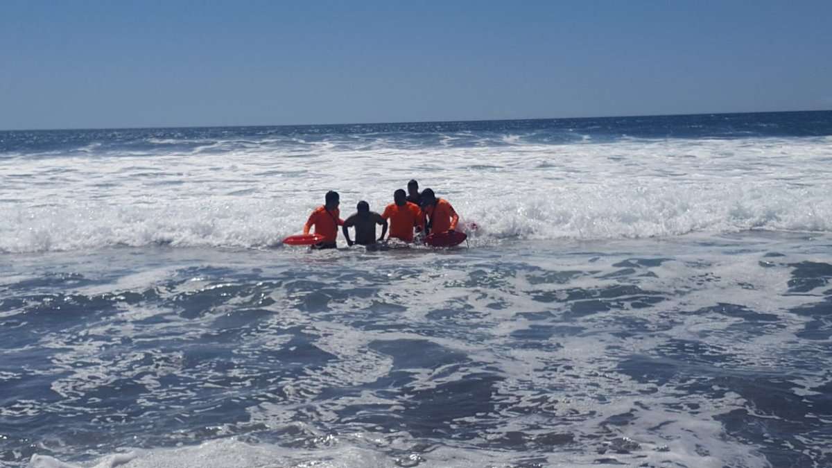Vistas del rescate en playa La Barqueta.  /  Foto: @SinaprocPANAMA
