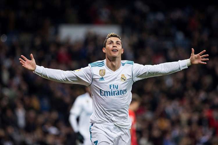 Cristiano Ronaldo, celebra su anotación con el Real Madrid. Foto: EFE