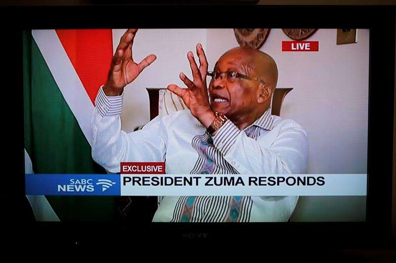 El presidente de Sudáfrica, Jacob Zuma, aseguró hoy que nadie le ha explicado si ha hecho algo mal ni le ha dado un motivo concreto para dimitir. EFE