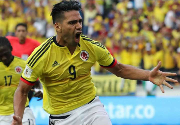 Radamel Falcao es una de las figuras importantes en la selección de Colombia. Foto EFE