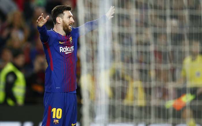 El delantero argentino del FC Barcelona, Lionel Messi, celebra uno de sus goles. /EFE