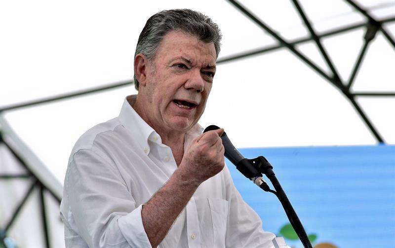 l presidente Juan Manuel Santos, mientras pronuncia un discurso hoy, lunes 29 de enero de 2018, en La Palma (Colombia). EFE/CESAR CARRIÓN - SIG/PRESIDENCIA DE COLOMBIA.