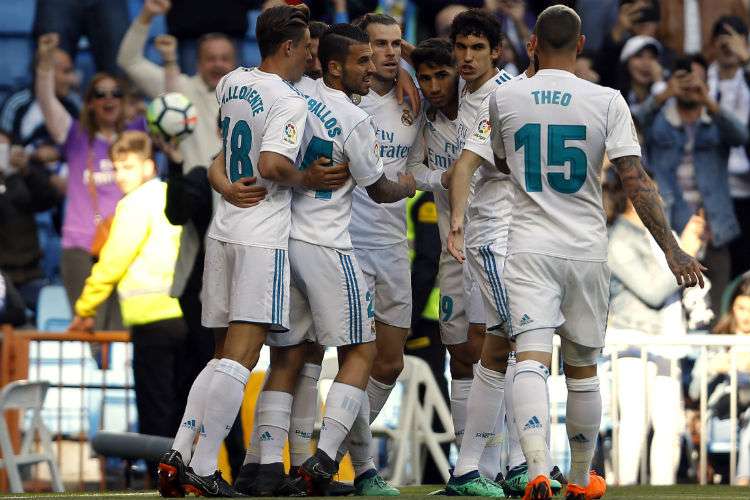 Jugadores del Real Madrid celebra uno de sus goles. Foto: EFE