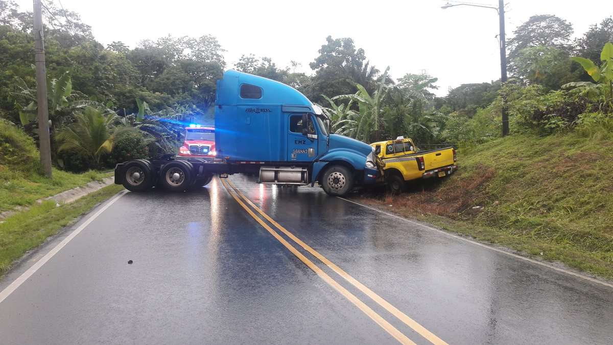 Vista general del accidente en Chilibre. Foto: @auc2270