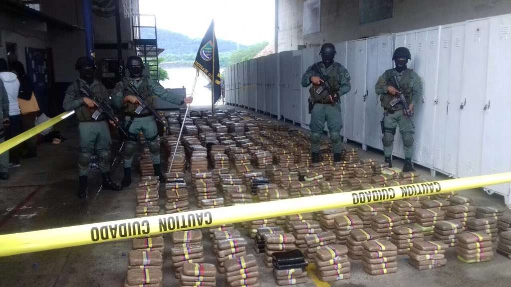 Decomiso de droga en la bahía de Panamá. Foto: @protegeryservir