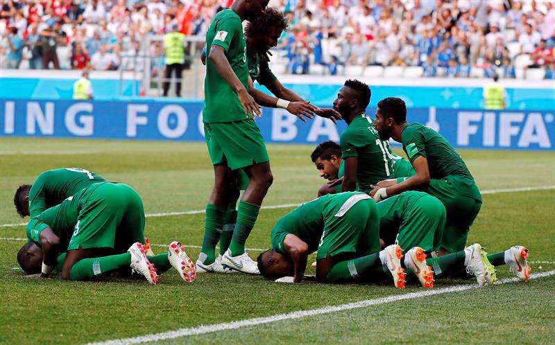 2-1. Arabia Saudí derrota a Egipto. Foto EFE
