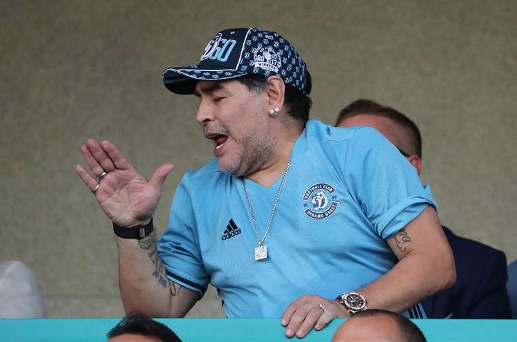 Diego Maradona rechazó la idea de que Javier Zanetti ayude a reestructurar la AFA. Foto: EFE