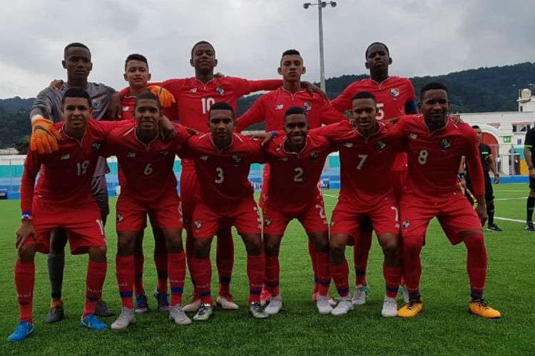 El onceno titular de la Sub-16 de Panamá que jugó en el encuentro de hoy jueves.