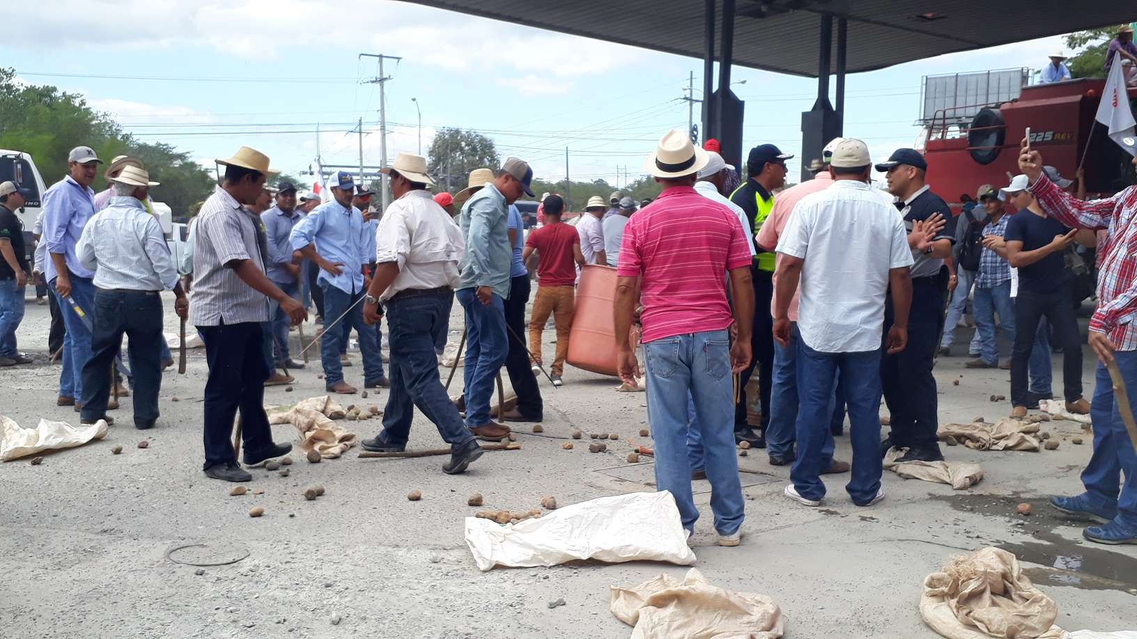 Según los dirigentes del sector agropecuario, el gobierno del presidente Juan Carlos Varela no ha cumplido con los acuerdos pactados. Foto: Thays Domínguez