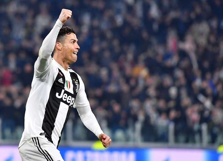 Cristiano Ronaldo, delantero portugués de la Juventus, mientras celebra el segundo tanto ante el Atlético de Madrid. Foto: EFE
