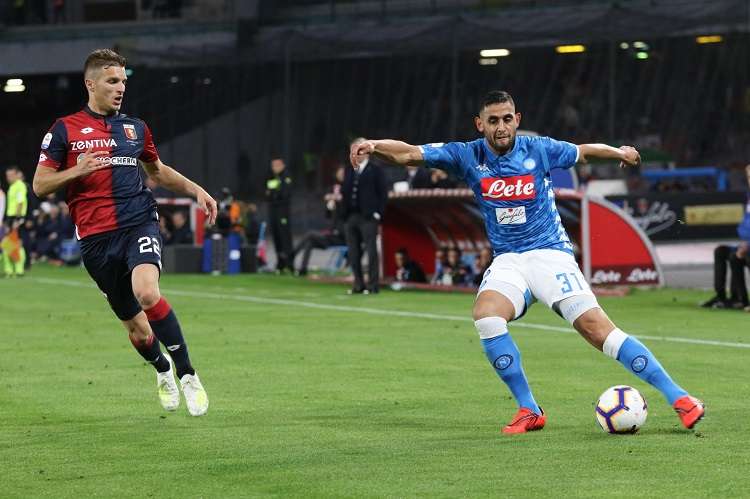  El Nápoles no pasó del 1-1 este domingo en el estadio San Paolo napolitano contra el Génova. Foto: EFE