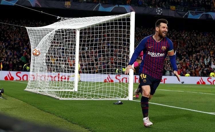  El delantero argentino del FC Barcelona Leo Messi celebra su gol, segundo del equipo ante el Liverpool. Foto: EFE