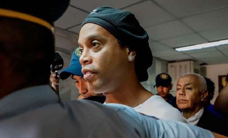  Ronaldinho Gaúcho se acerca a sus 40 años, este sábado. 