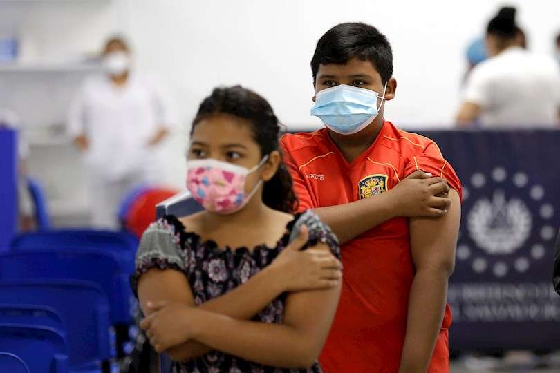 Ya no será requerida una prueba negativa, ni cartilla de vacunación a los viajeros que ingresen al país centroamericano por las vías áreas, terrestres o marítimas. Foto: EFe