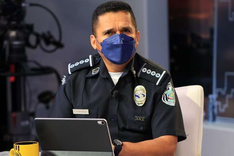 En la imagen aparece el director de la Policía Nacional, John Dornheim Castillo.