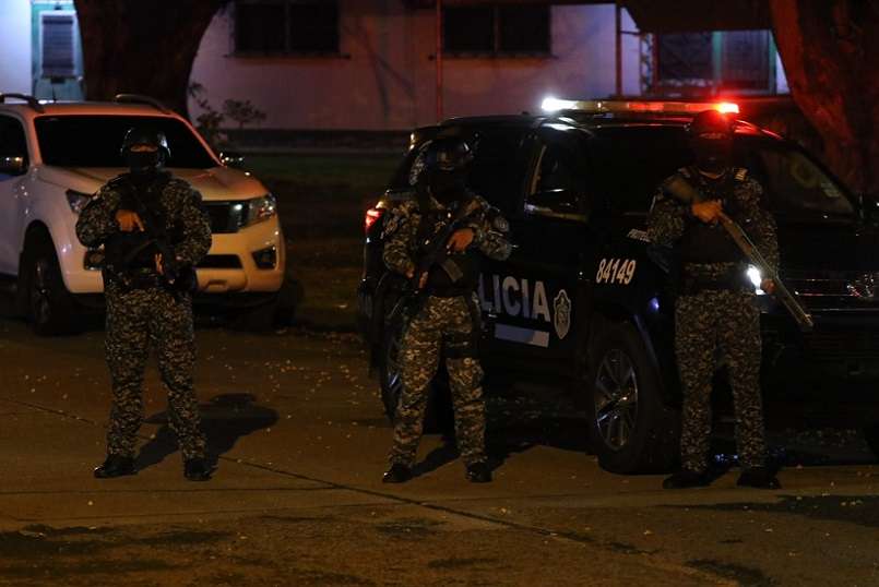 La Policía realiza operativos en la provincia de Colón.