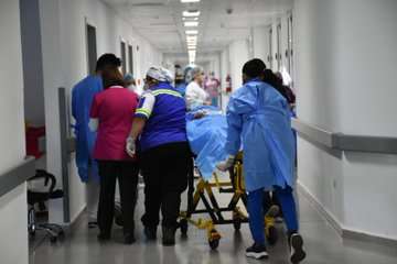 Los centros hospitalarios de la CSS, en David, están a cargo de la atención médica de los heridos.