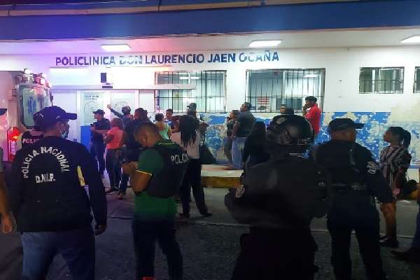 La noche del jueves, cinco sujetos armados que llegaron a la cancha de la comunidad de San Martín, y efectuaron detonaciones en contra de las personas que estaban en este sector. 