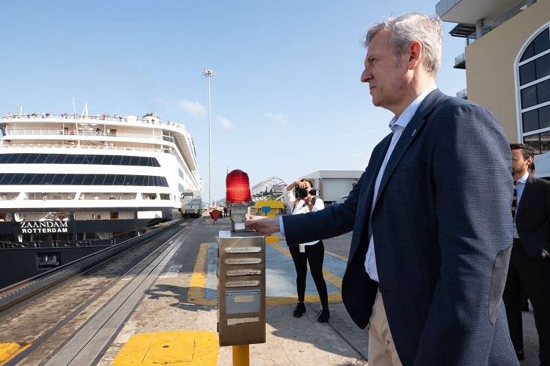  El presidente de la Junta de Galicia, Alfonso Rueda Valenzuela visitó las esclusas de Miraflores en el Canal de Panamá,