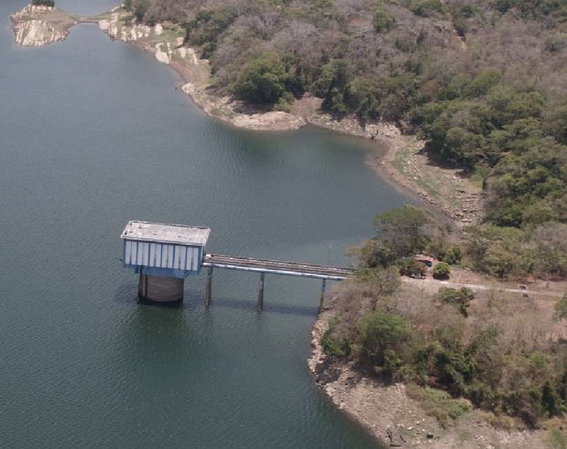 El bajo caudal del Lago Alajuela afecta la producción de agua en la planta potabilizadora de Chilibre.