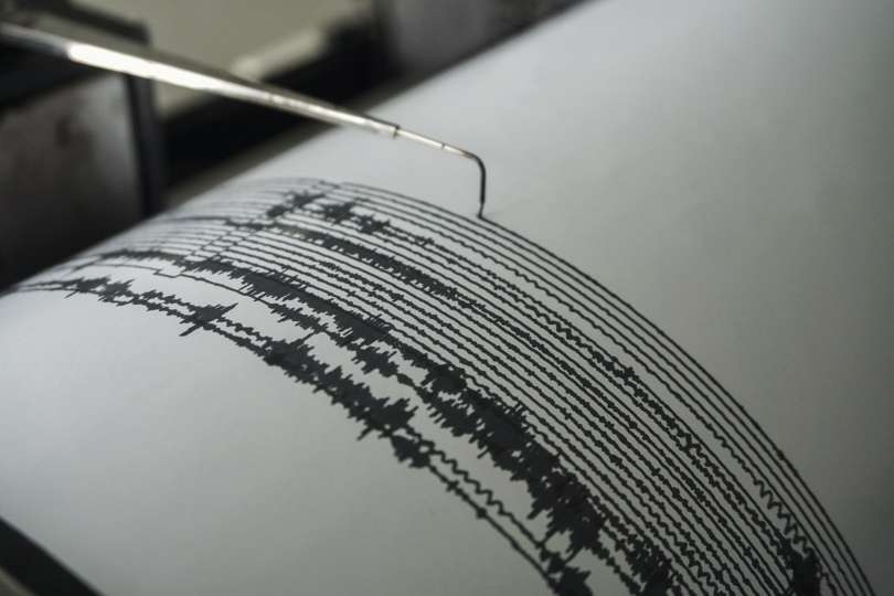 Imagen de archivo de un sismógrafo en el que se registra un terremoto. EFE